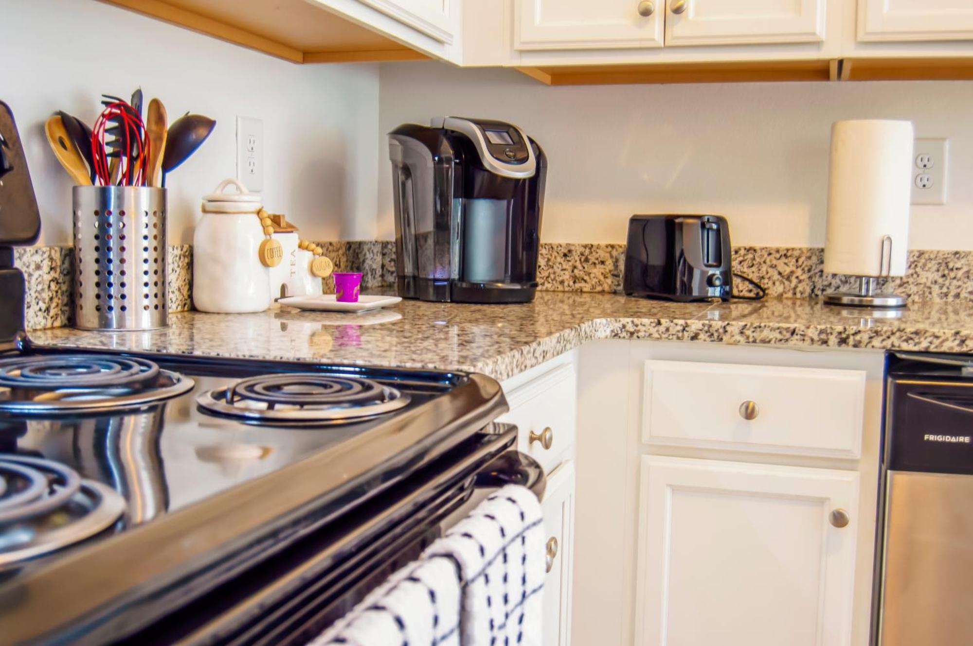 Cozy Condo, Minutes From Broadwy, Sleeps 5 Nashville Exterior photo